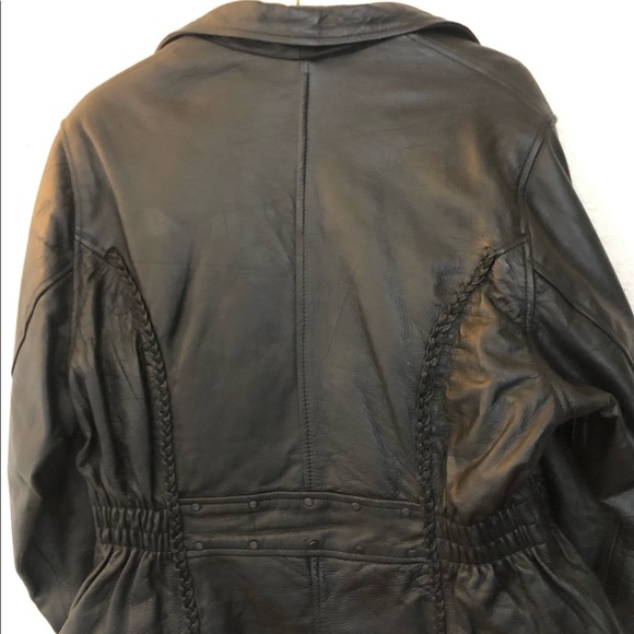 Hudson Leather Women's Black Jacket with Braided Detail, size-XXL - Picture 3 of 9